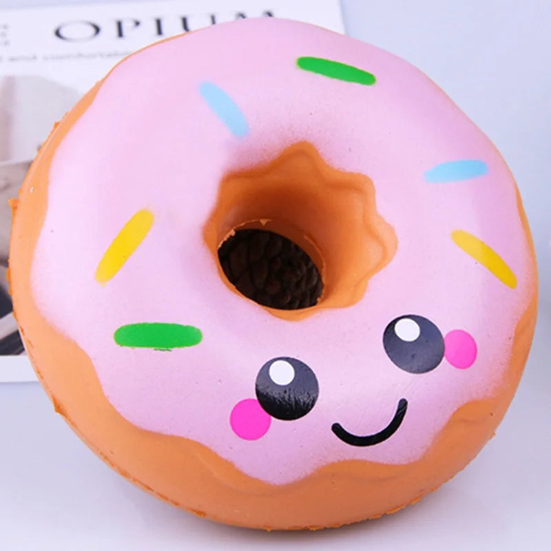 Donut Squishy Sorridente – O Brinquedo Perfeito para Relaxar e Divertir