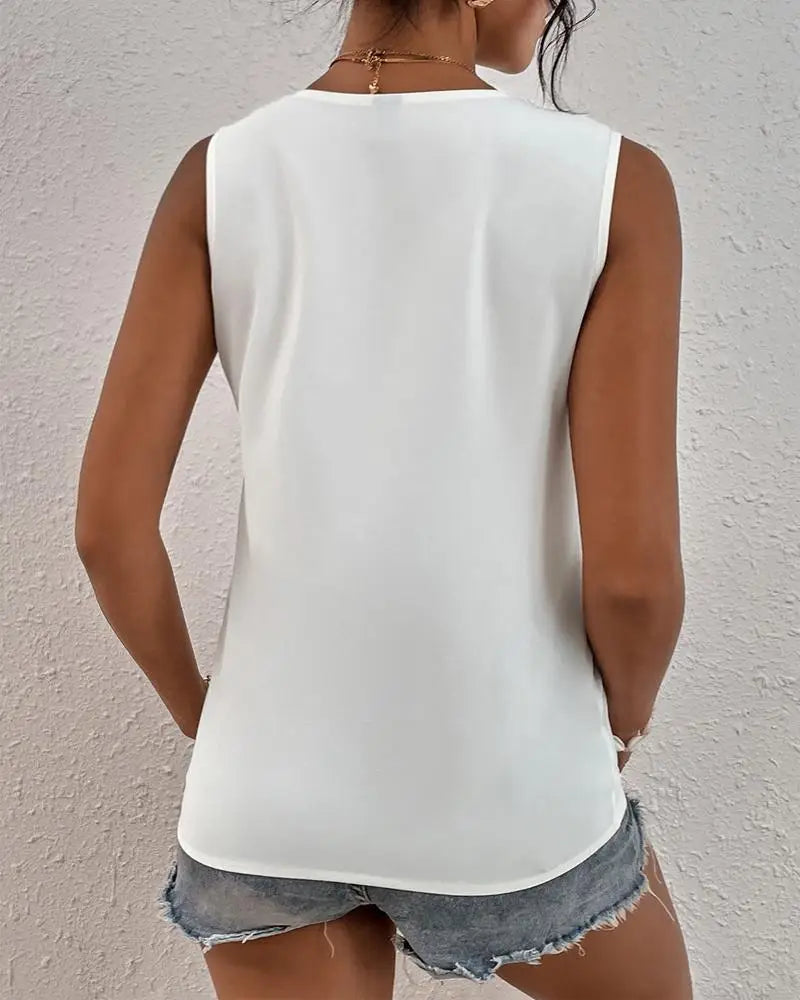 Blusa Sem Mangas com Decote V e Renda - Transforme Seu Verão com Estilo