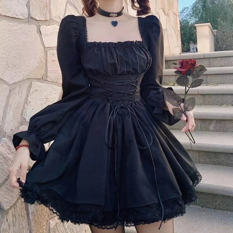 Vestido Preto com Mangas Bufantes e Detalhes em Renda - Revele Seu Estilo Gótico com Nosso Vestido Lolita