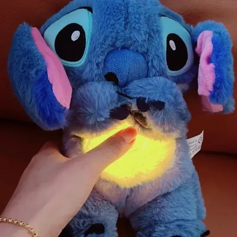 Pelúcia Stitch com movimentos de respiração, luzes e música calmante